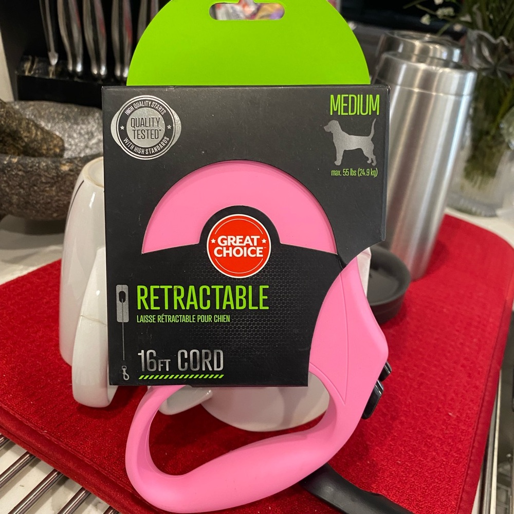 Great Choice Pink Retractable Dog Leash